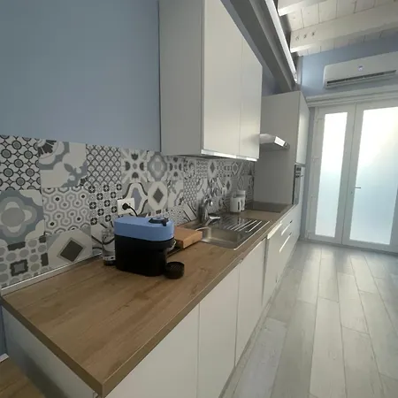 Casa Giulietta - Ombrellone E 2 Lettini Inclusi
