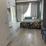Casa Giulietta - Ombrellone E 2 Lettini Inclusi
