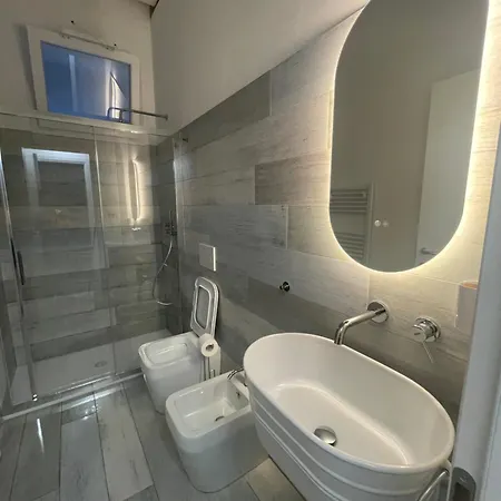 Casa Giulietta - Ombrellone E 2 Lettini Inclusi