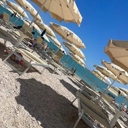 アパート Casa Giulietta - Ombrellone E 2 Lettini Inclusi Porto SantʼElpidio