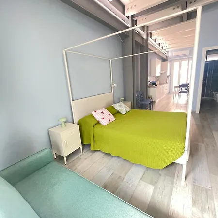 Casa Giulietta - Ombrellone E 2 Lettini Inclusi *