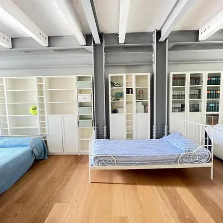 Casa Giulietta - Ombrellone E 2 Lettini Inclusi *